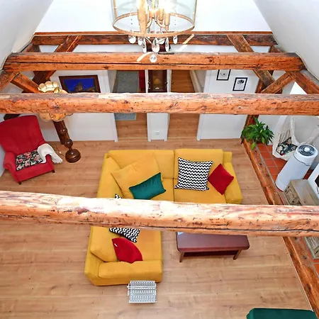Romantic Under The Castle Apartment Prague